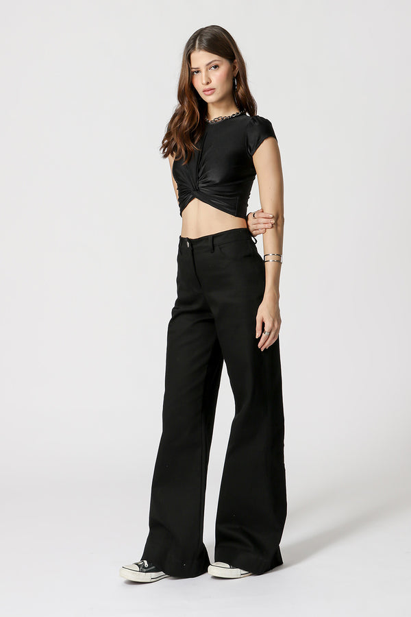 Blusa Cropped com Twist