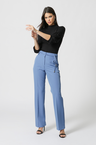 Blusa con mangas globo - NEGRA