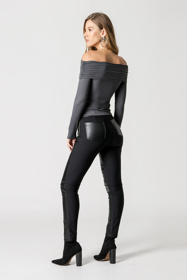 Blusa Ombro a Ombro Franzida