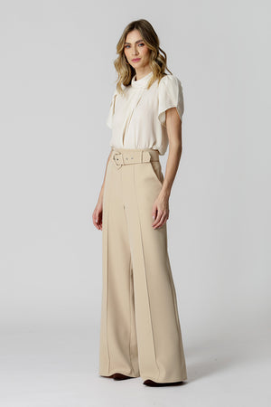 Blusa Gola Alta Manga Tulipa