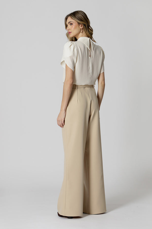 Blusa Gola Alta Manga Tulipa