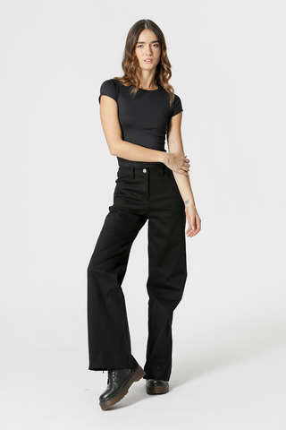 Blusa Manga Curta - PRETO