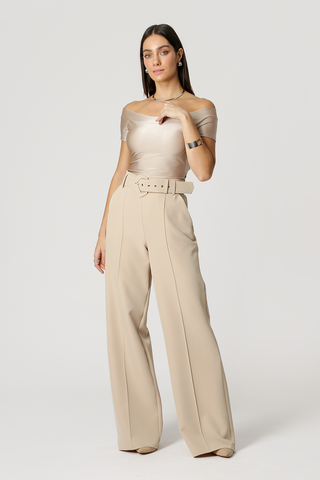 Blusa metalizada con hombros descubiertos - BEIGE