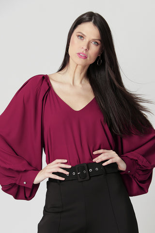 Blusa com Pregas no Ombro - VINHO