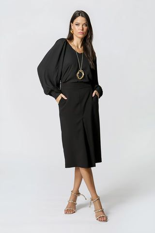 Blusa com Pregas no Ombro - PRETO