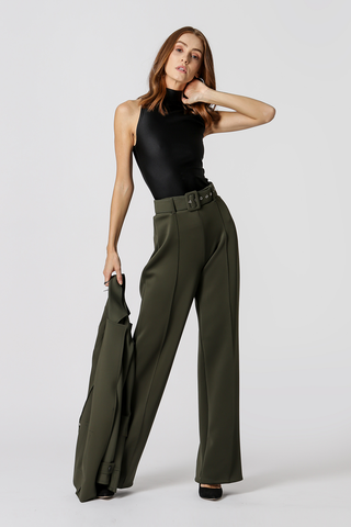 Blusa Gola Alta - PRETO