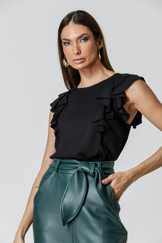 Blusa con volantes en los hombros - NEGRA