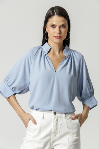 Blusa Detalhe Punho - AZUL CLARO
