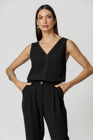 Blusa con costuras en contraste - NEGRA
