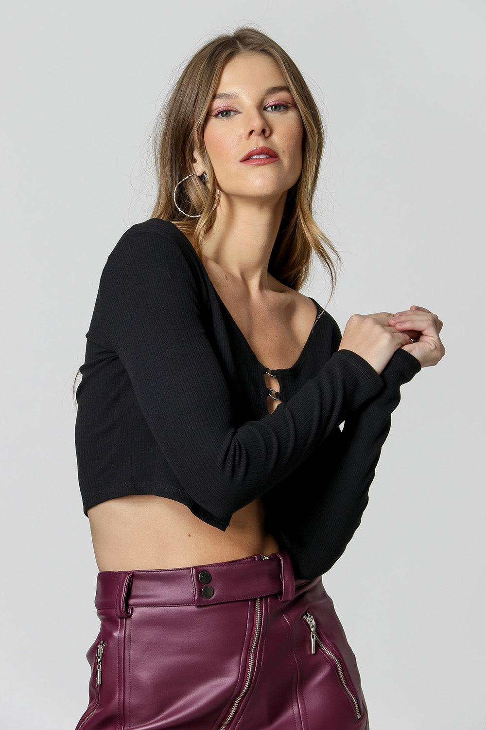 Blusa com Abertura Metal