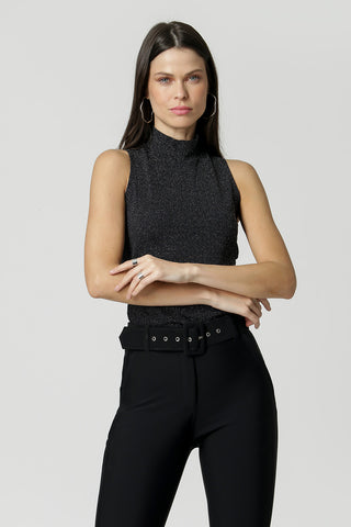 Blusa com gola e Lurex - PRATA