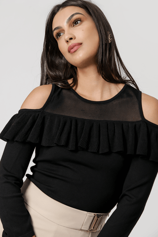 Blusa de Retilínea com Babado Ombro a Ombro - PRETO