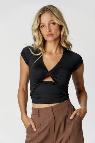 Blusa corta con giro - NEGRA