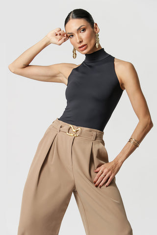 Blusa Gola Alta - PRETO