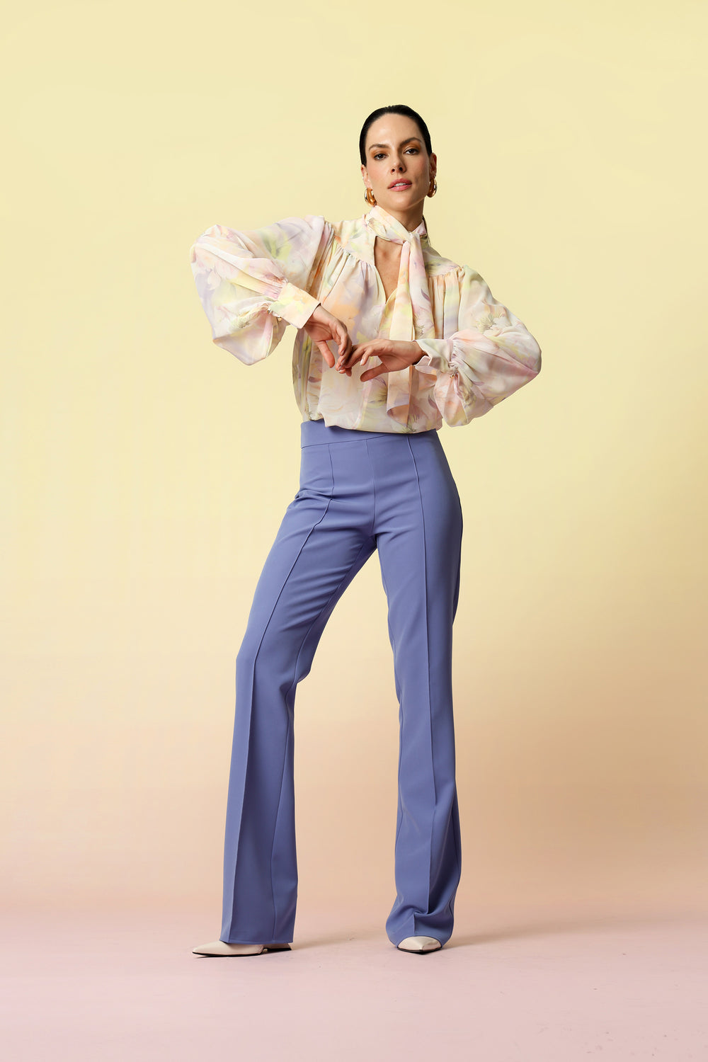 Calça Semi Flare Alfaiataria - AZUL