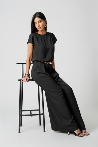 Calça Pantalona Com Prega Frontal - PRETO