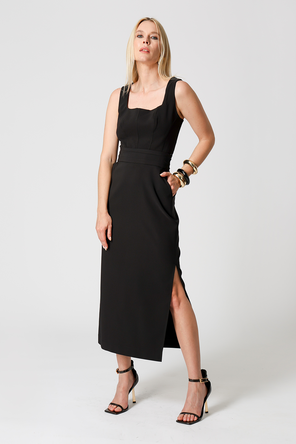 Saia De Alfaiataria Reta - PRETO