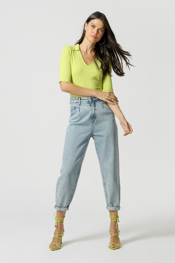 Blusa básica con cuello en V - CANA