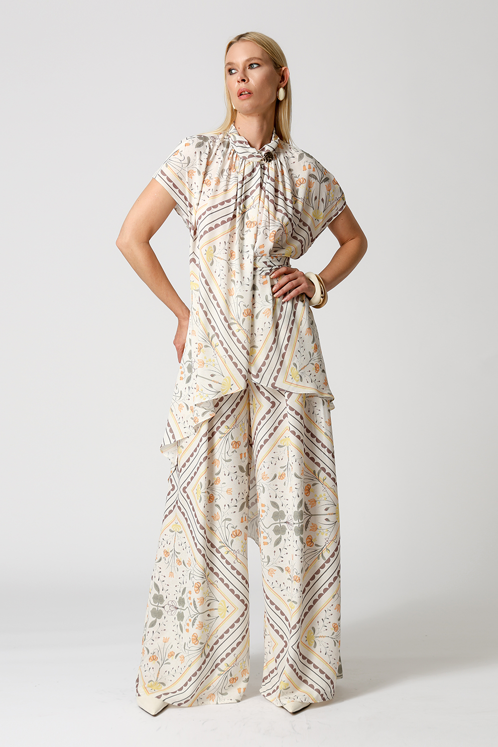 Blusa Moulet Estampada Transpassada - LARANJA 1220