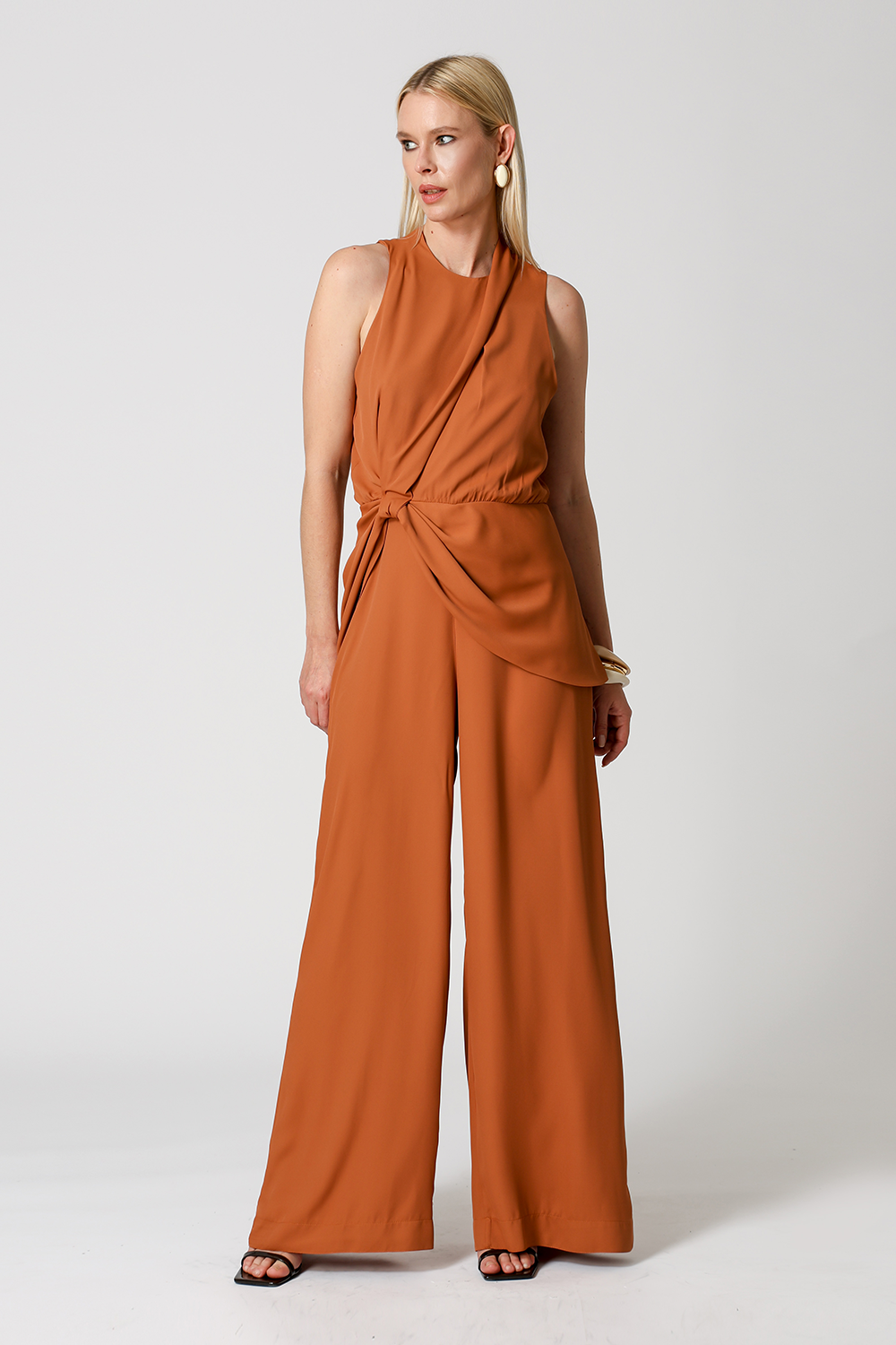 Macacão Com Pala Sobreposta - TERRA