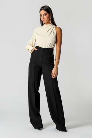 Calça Pantalona Com Vinco