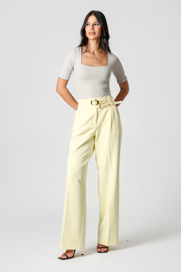 Blusa Decote Quadrado Malha Amni