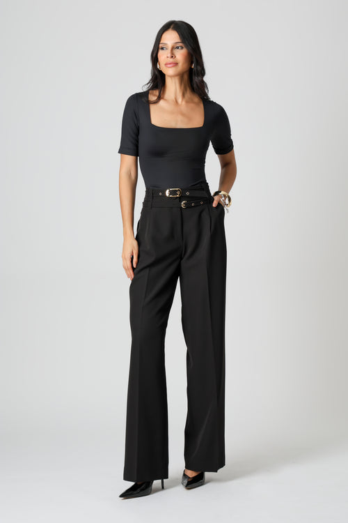 Blusa Decote Quadrado Malha Amni