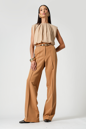 Blusa Balonê Com Ombro Estruturado
