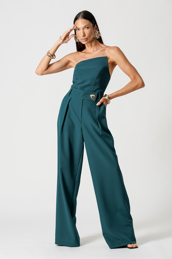 Calça Minimalista Alfaiataria com Botão Dourado