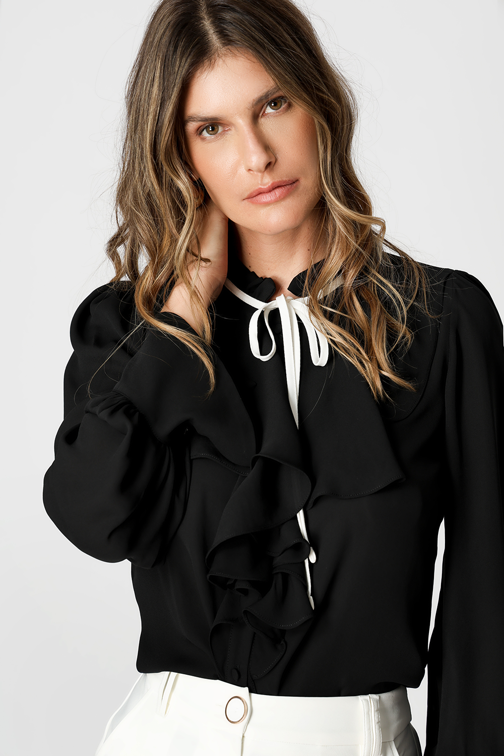 Camisa Gola Jabour Com Amarração - PRETO