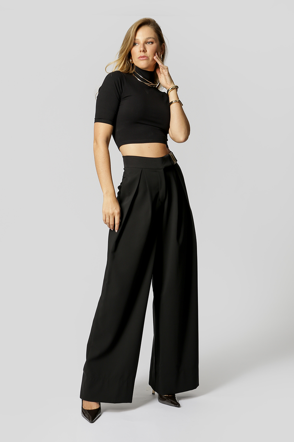 Blusa Malha Canelada Cropped - PRETO