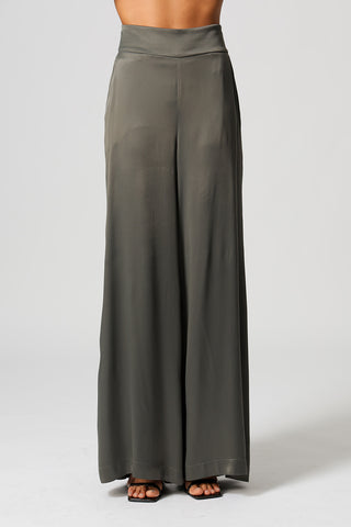 Calça Pantalona Em Cetim - CHUMBO