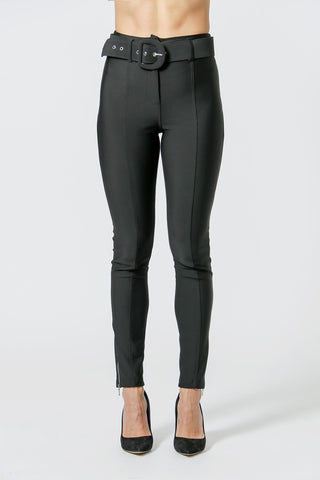 Pantalones ajustados con cinturón - NEGRO 1