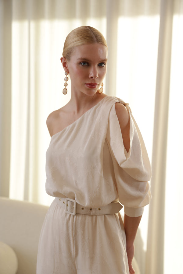 Macacão Ombro Único Pantalona