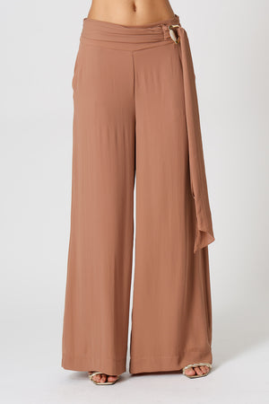 Calça Pantalona com Cinto Marmorizado - MARROM