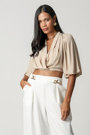 Top cruzado con mangas abullonadas - AREIA 4