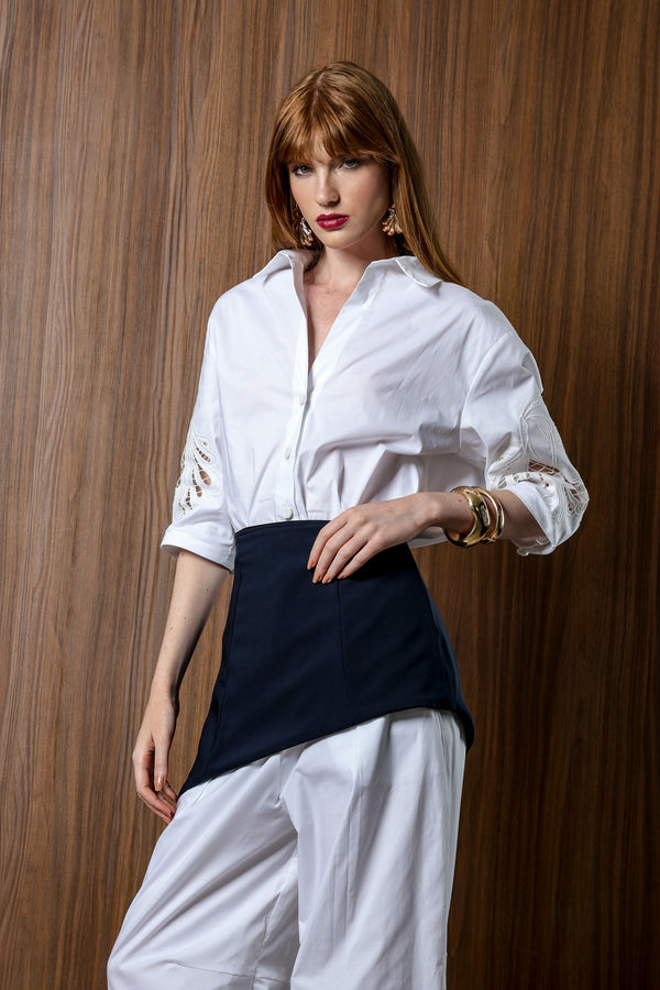 Camisa Manga 3/4 com Bordado Vazado