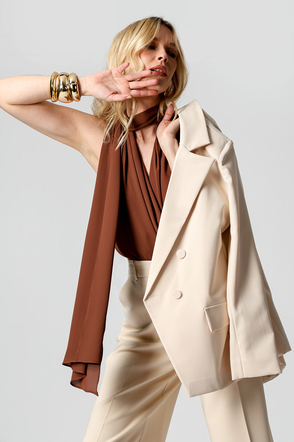 Blusa Cachequer com Lenço