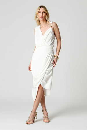 Saia Assimétrica Em Crepe Com Pregas