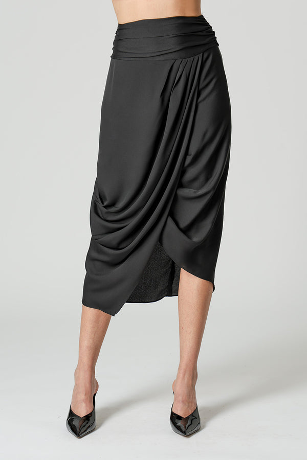 Saia Assimétrica Em Crepe Com Pregas
