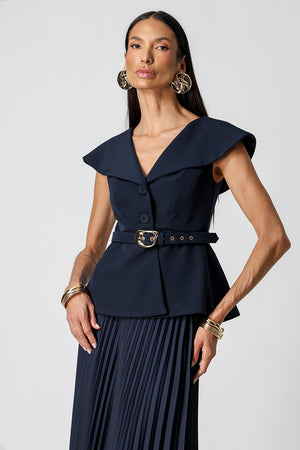 Blusa Peplum Alfaiataria com Gola Maxi