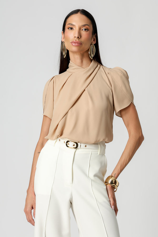 Blusa Balonê Crepe com Manga Tulipa