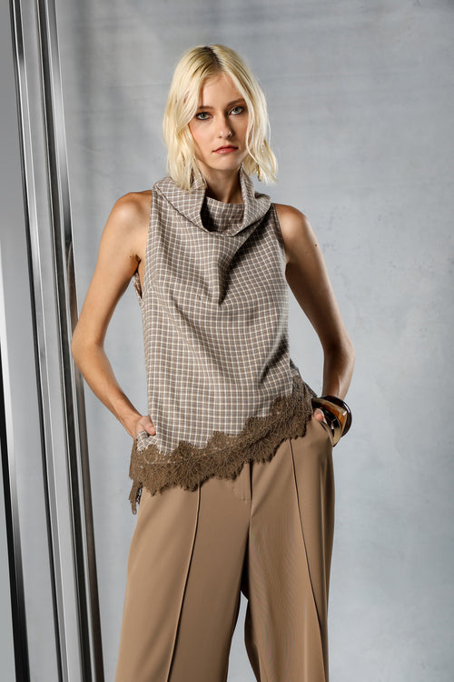 Blusa Xadrez Tartan Com Gola Degagê