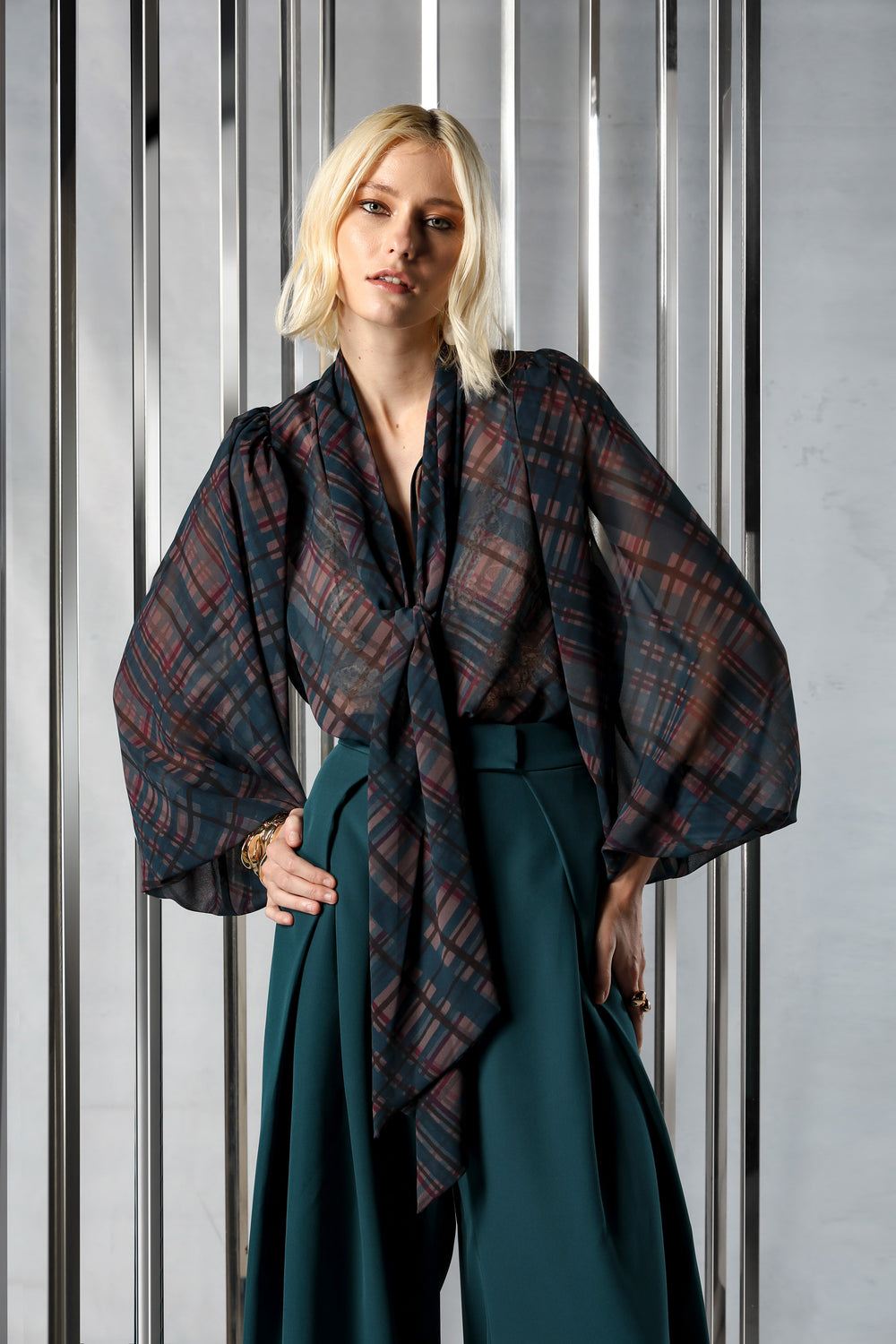 Blusa Chiffon Glass Estampada Com Faixa