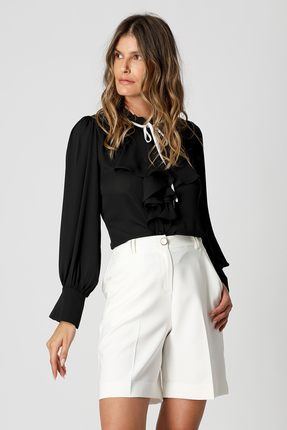 Camisa Gola Jabour Com Amarração - PRETO