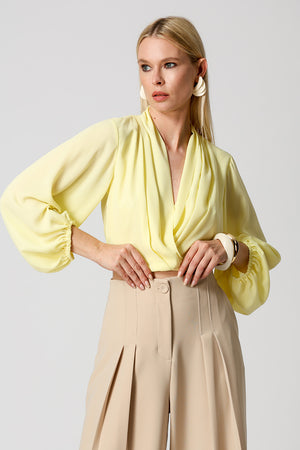 Blusa Transpassada Manga Longa Bufante - AMARELO