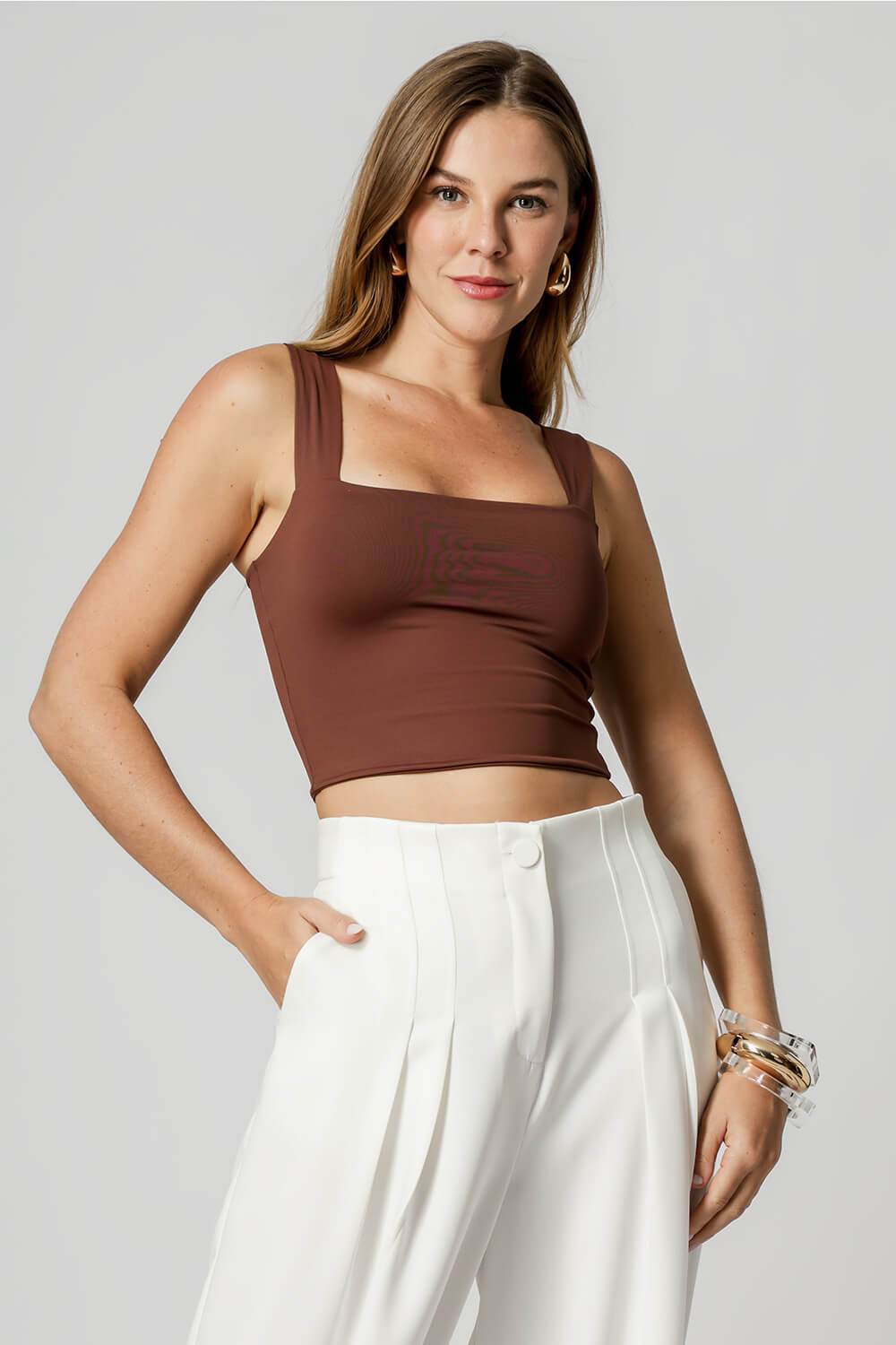 Blusa Cropped De Alça Larga - TABACO