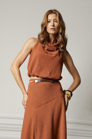 Blusa Decote Degagê Com Textura Honeycomb TRIMIX
