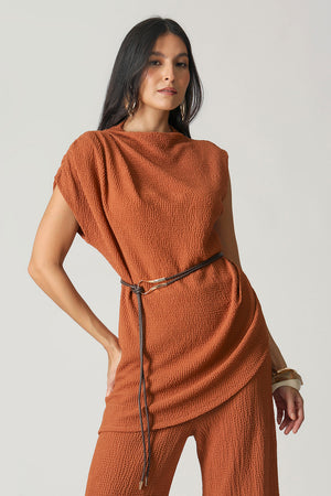Blusa Assimétrica Com Cinto TRIMIX