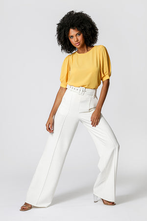 Blusa con mangas abullonadas - SOL